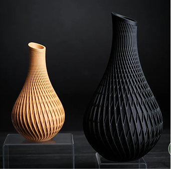 Vertex Twist Vase